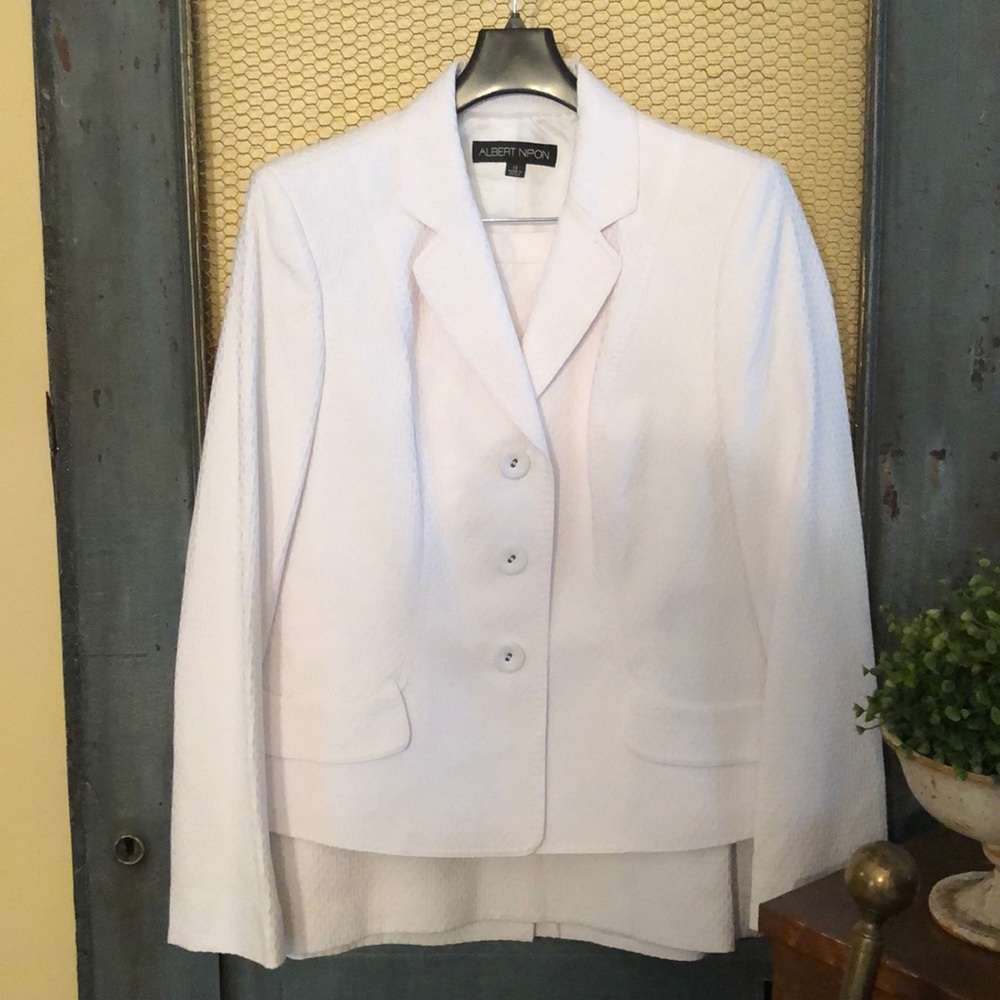 Women’s 2 piece Suit